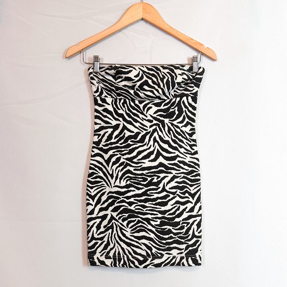 VINTAGE Y2K F21 Zebra Strapless Mini Dress Sz. S